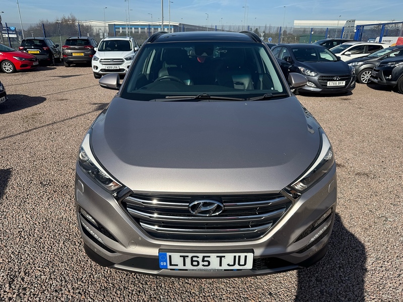 Hyundai TUCSON CRDi Premium SE - U2766