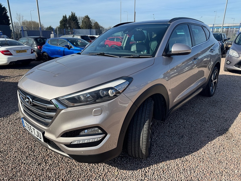 Hyundai TUCSON CRDi Premium SE - U2766