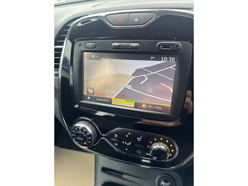 Renault Captur TCe ENERGY Dynamique Nav - U2767