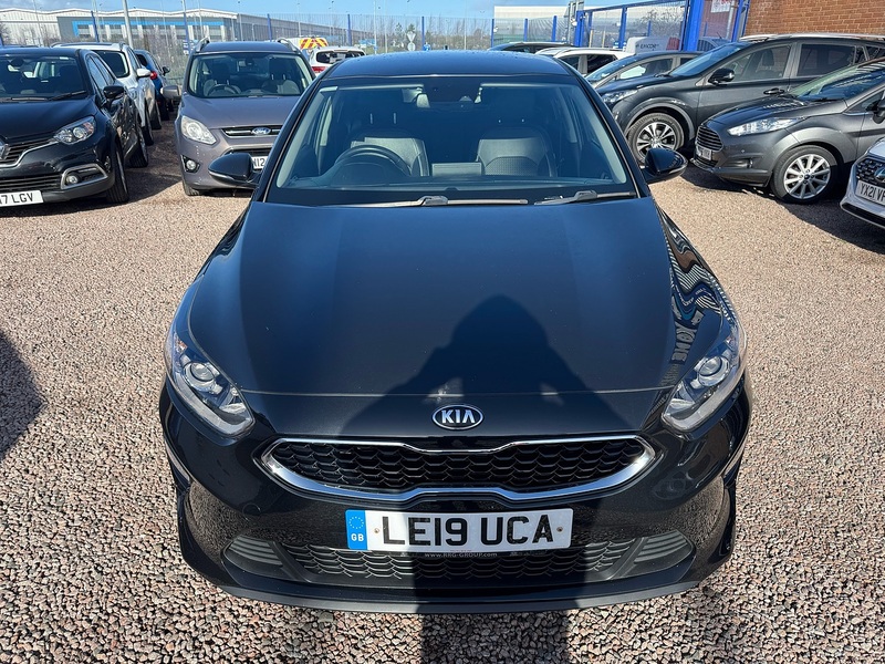 Kia Ceed CRDi 3 - U2768