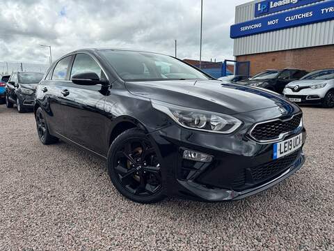 Kia Ceed 1.6 CRDi 2 Sportswagon 5dr Diesel Auto Euro 5 (126 bhp)