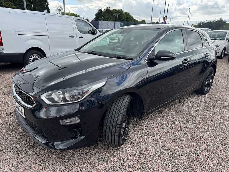 Kia Ceed CRDi 3 - U2768
