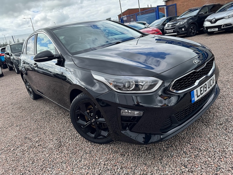 Kia Ceed CRDi 3 - U2768