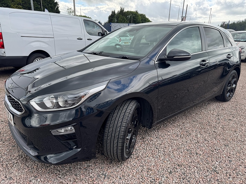 Kia Ceed CRDi 3 - U2768