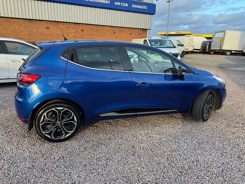 Renault Clio dCi Iconic - U2769