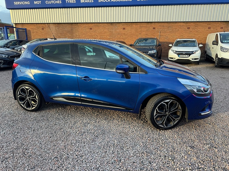 Renault Clio dCi Iconic - U2769