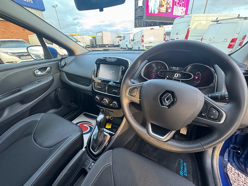 Renault Clio dCi Iconic - U2769