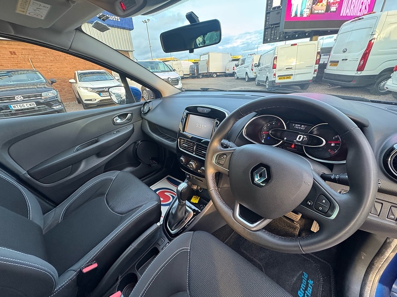 Renault Clio dCi Iconic - U2769