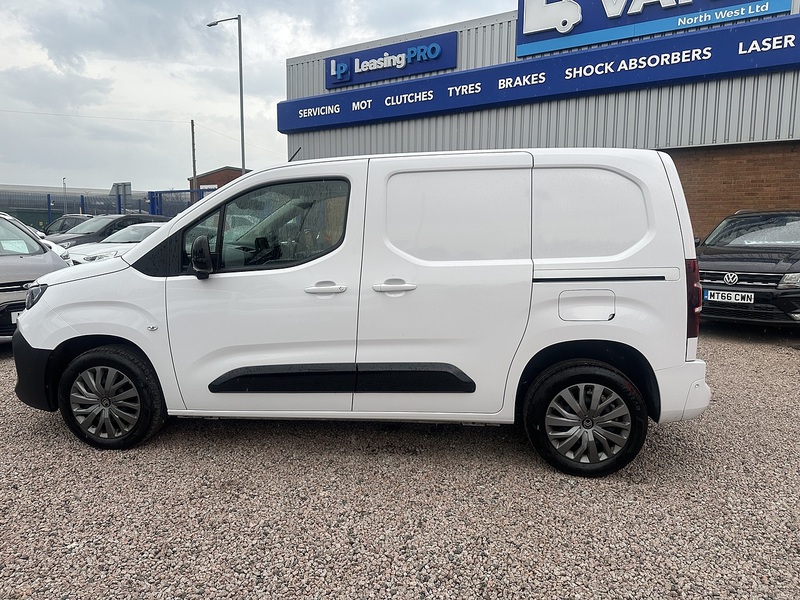 Citroen Berlingo BlueHDi 1000 Driver M - U2772