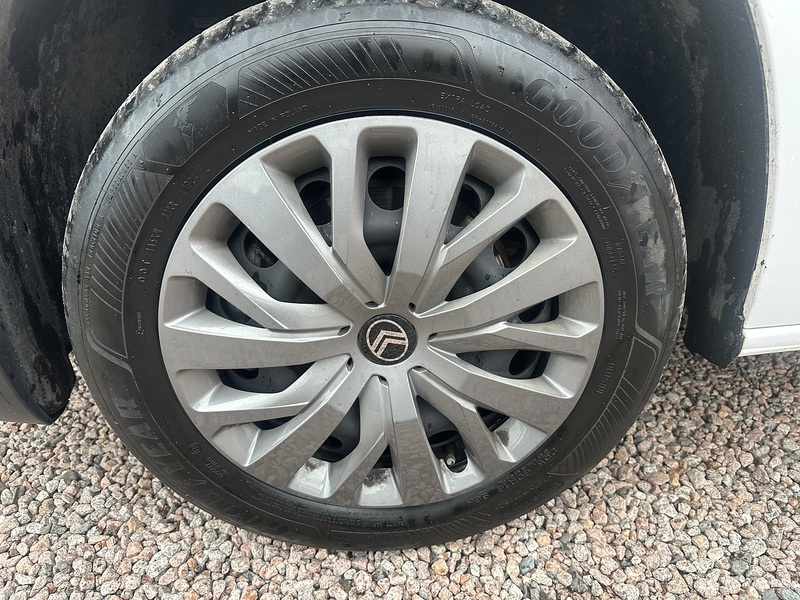 Citroen Berlingo BlueHDi 1000 Driver M - U2772