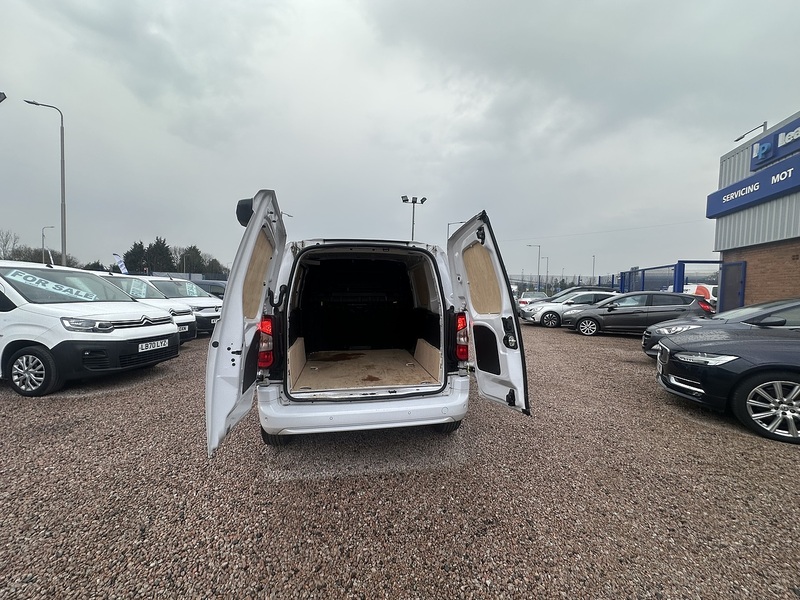 Citroen Berlingo BlueHDi 1000 Driver M - U2772