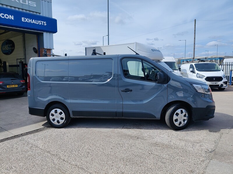 Renault Trafic dCi Blue SL28 Business+ - U2773