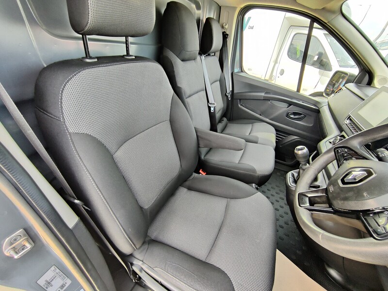 Renault Trafic dCi Blue SL28 Business+ - U2773