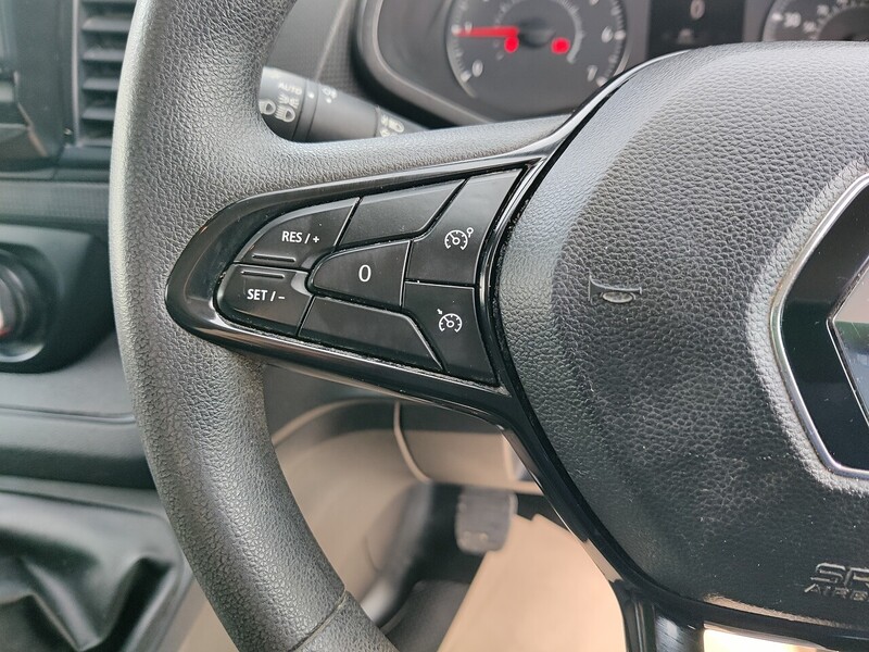 Renault Trafic dCi Blue SL28 Business+ - U2773