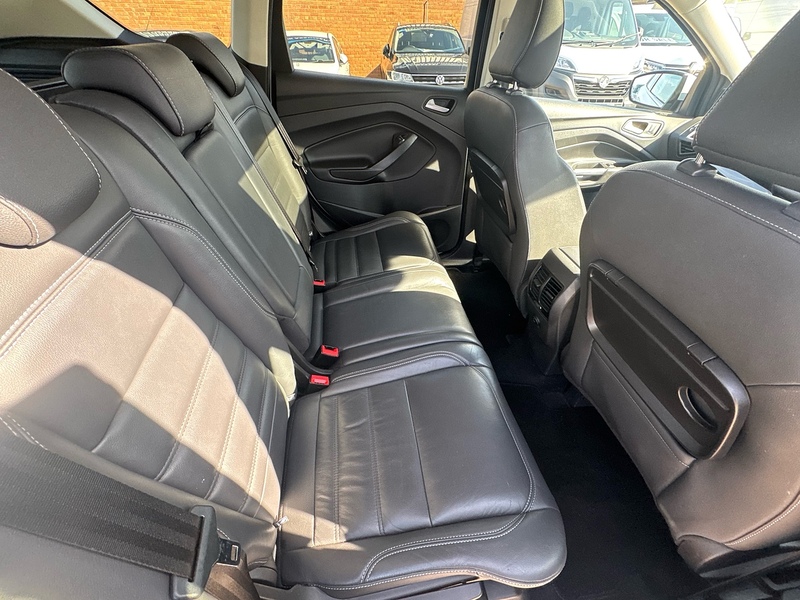 Ford Kuga TDCi EcoBlue Titanium X Edition - U2775