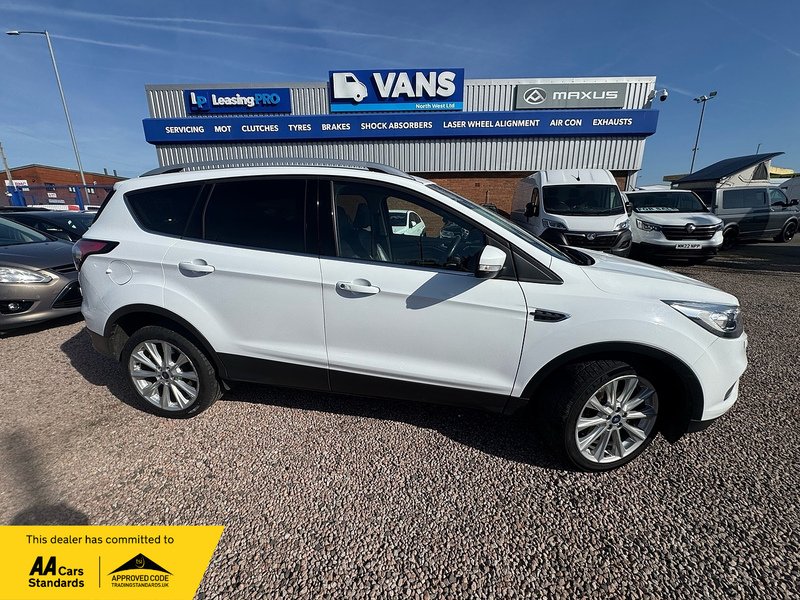 Ford Kuga TDCi EcoBlue Titanium X Edition - U2775