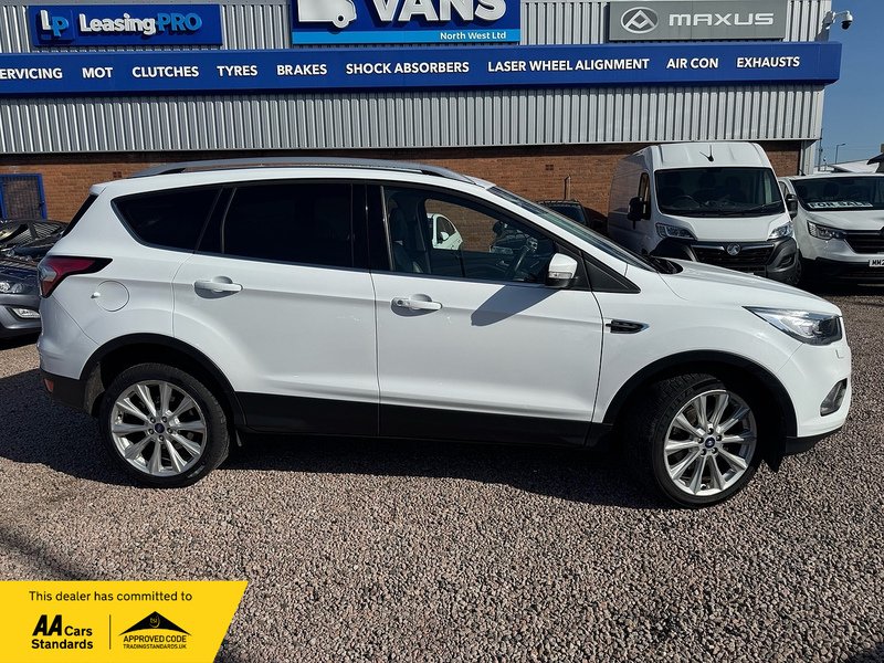 Ford Kuga TDCi EcoBlue Titanium X Edition - U2775