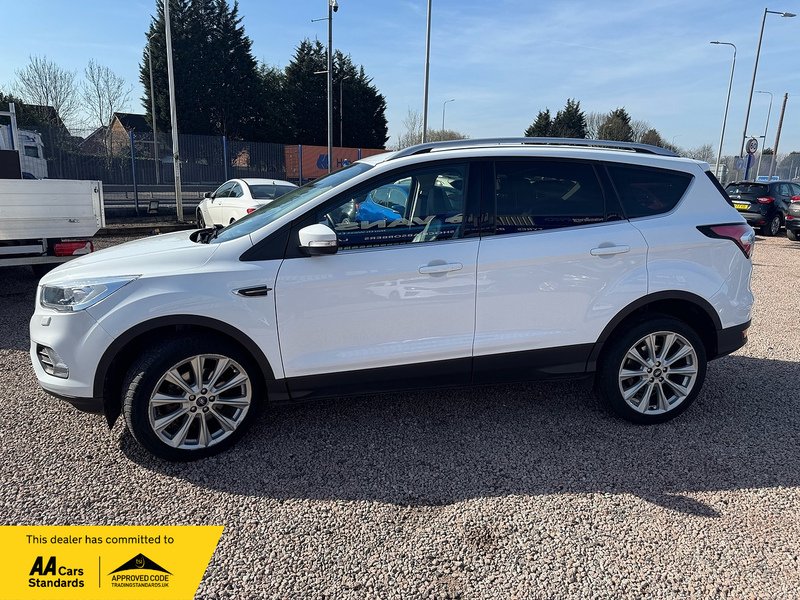 Ford Kuga TDCi EcoBlue Titanium X Edition - U2775