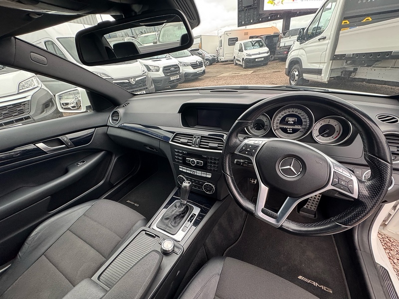 Mercedes-Benz C Class C220 CDI BlueEfficiency AMG Sport - U2780