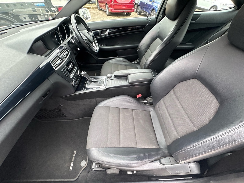 Mercedes-Benz C Class C220 CDI BlueEfficiency AMG Sport - U2780