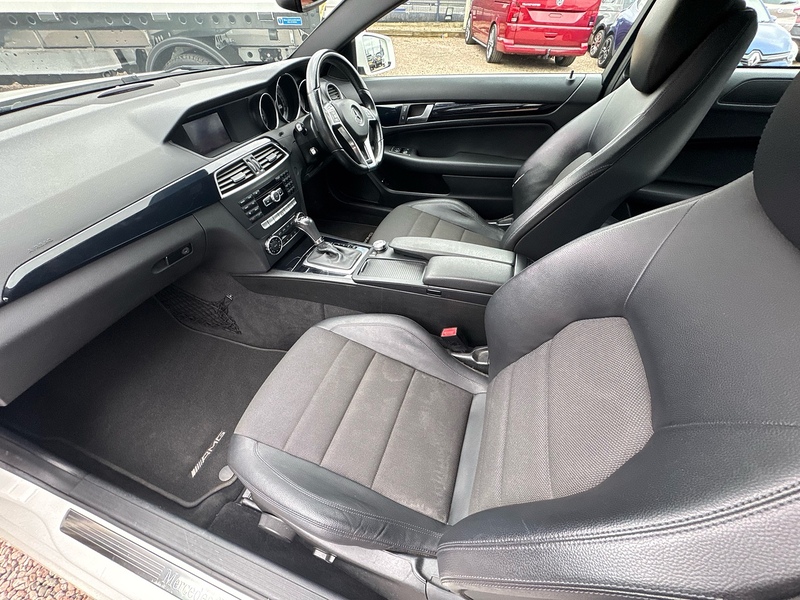 Mercedes-Benz C Class C220 CDI BlueEfficiency AMG Sport - U2780