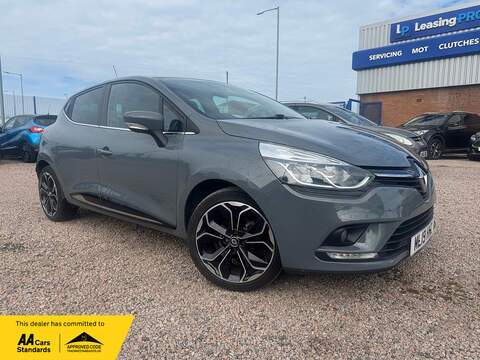 Renault Clio 2.0 dCi Blue SL28 Business+ Panel Van 5dr Diesel Manual L1 H1 Euro 6 (s/s) (130 ps)