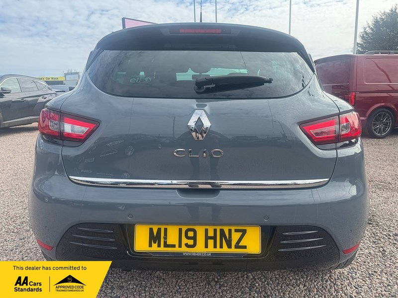 Renault Clio TCe Iconic - U2786