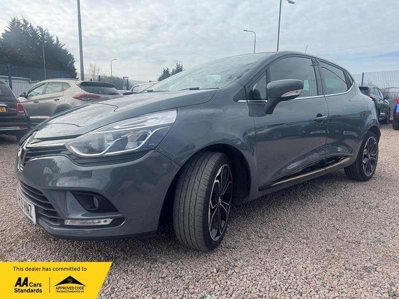 Renault Clio TCe Iconic - U2786