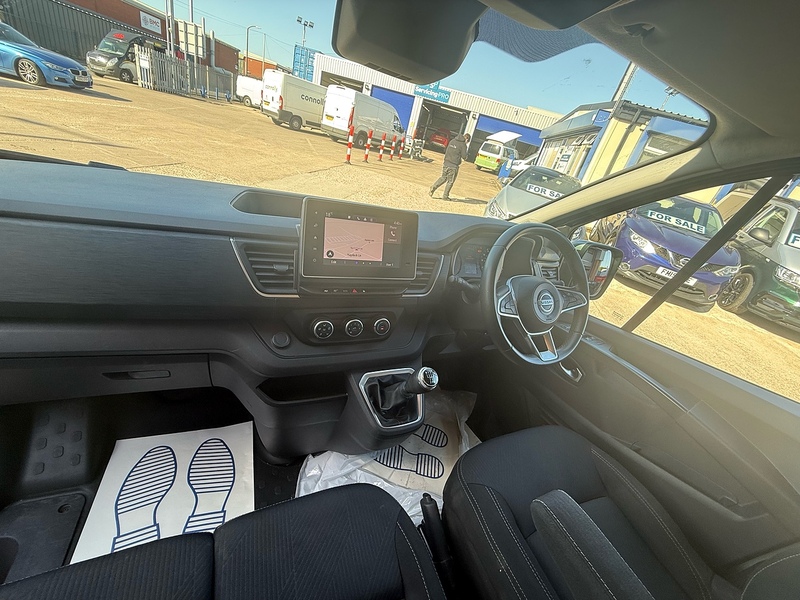 Nissan Primastar dCi 28 Tekna - U2787