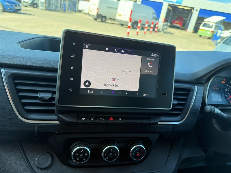 Nissan Primastar dCi 28 Tekna - U2787