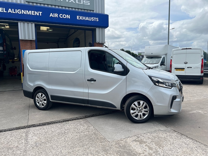 Nissan Primastar dCi 28 Tekna - U2787