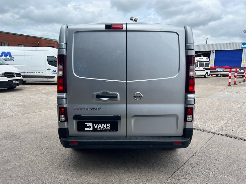 Nissan Primastar dCi 28 Tekna - U2787