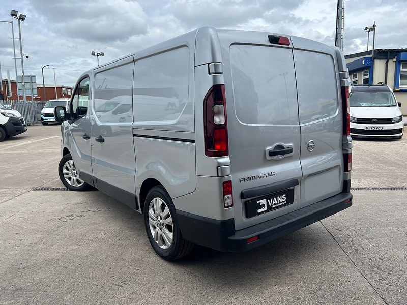 Nissan Primastar dCi 28 Tekna - U2787