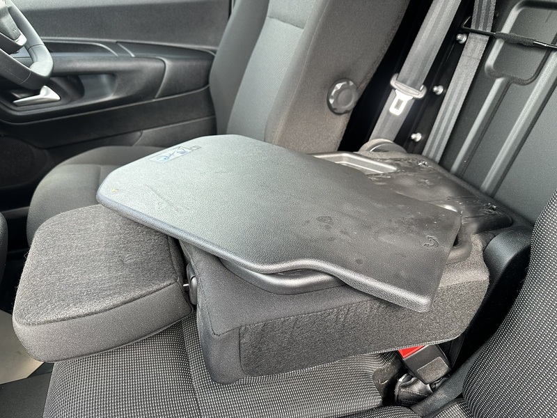 Peugeot Partner BlueHDi 1000 Professional - U2789