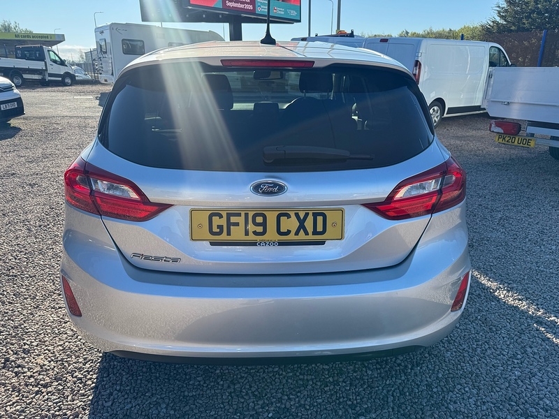 Ford Fiesta T EcoBoost Titanium - U2798