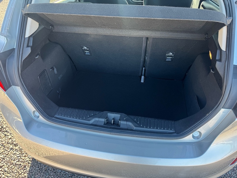 Ford Fiesta T EcoBoost Titanium - U2798