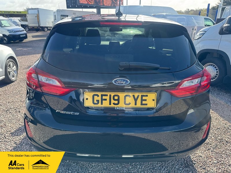 Ford Fiesta T EcoBoost Titanium - U2799