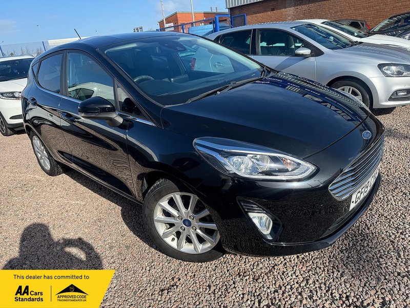 Ford Fiesta T EcoBoost Titanium - U2799