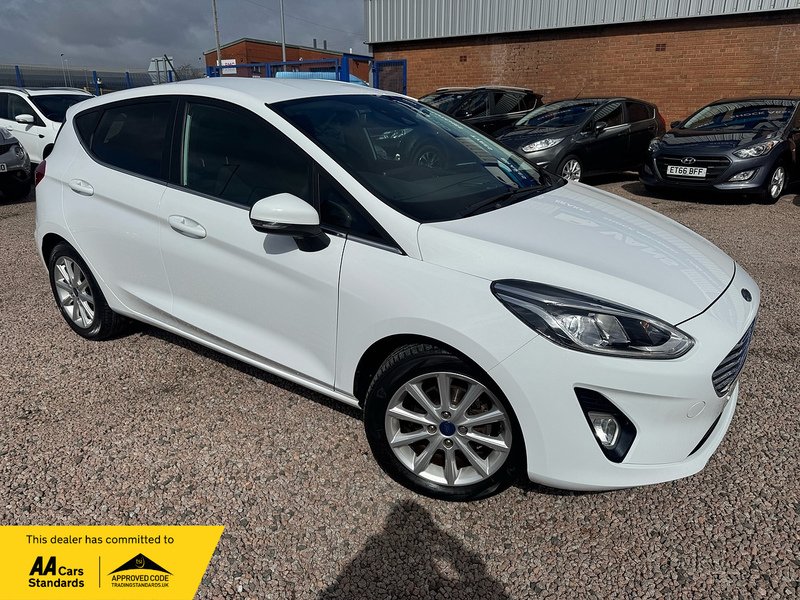 Ford Fiesta T EcoBoost Titanium - U2800