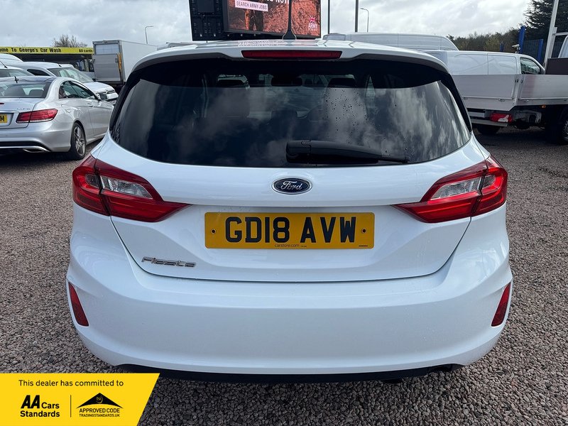 Ford Fiesta T EcoBoost Titanium - U2800