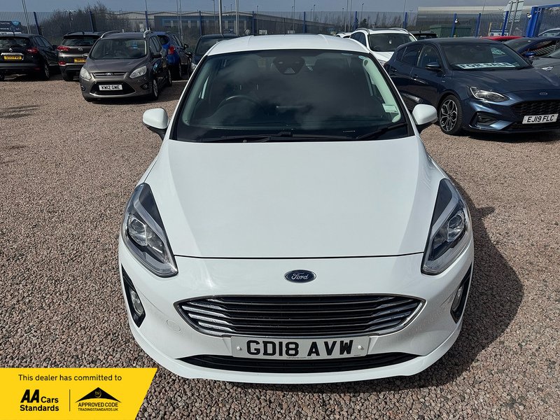 Ford Fiesta T EcoBoost Titanium - U2800