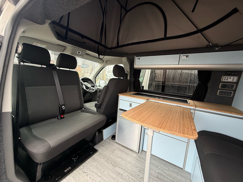 Volkswagen Transporter TDI T28 Camper - U2812