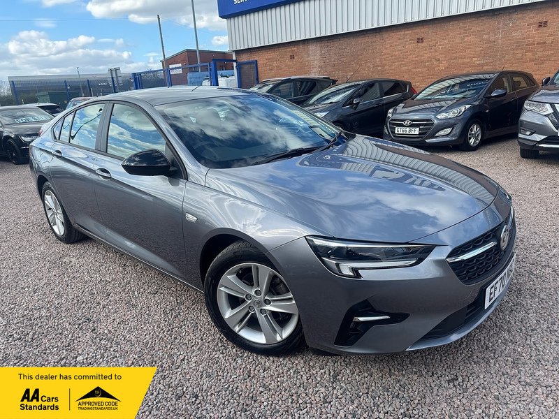 Vauxhall Insignia Turbo D SE Nav - U2816