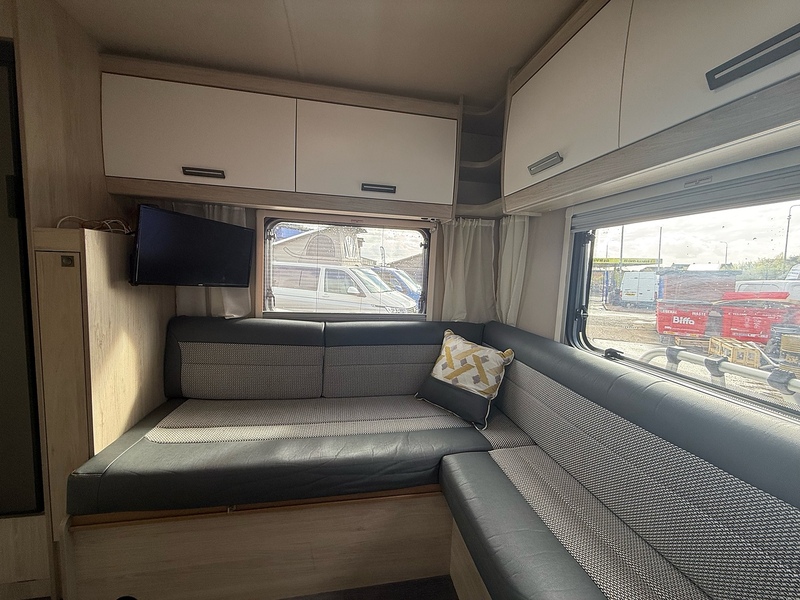 Ford AUTOTRAIL MOTORHOME F-72 AUTOTRAIL MOTORHOME F-72 - U2817
