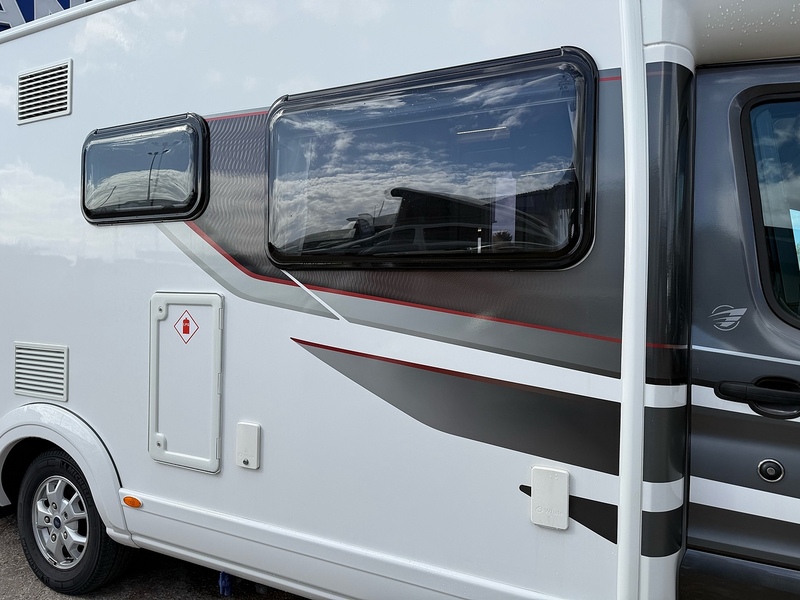 Ford AUTOTRAIL MOTORHOME F-72 AUTOTRAIL MOTORHOME F-72 - U2817