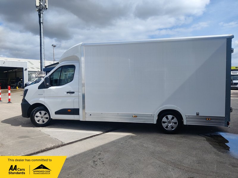 Renault Master FWD LL35DCI 150 ADVANCE LUTON LOW LOADER - U2823