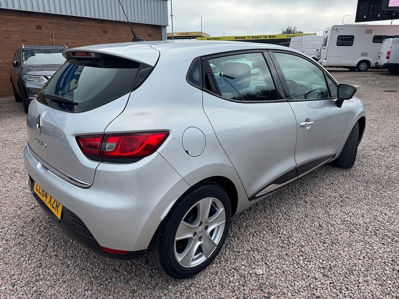 Renault Clio Dynamique MediaNav - U2829