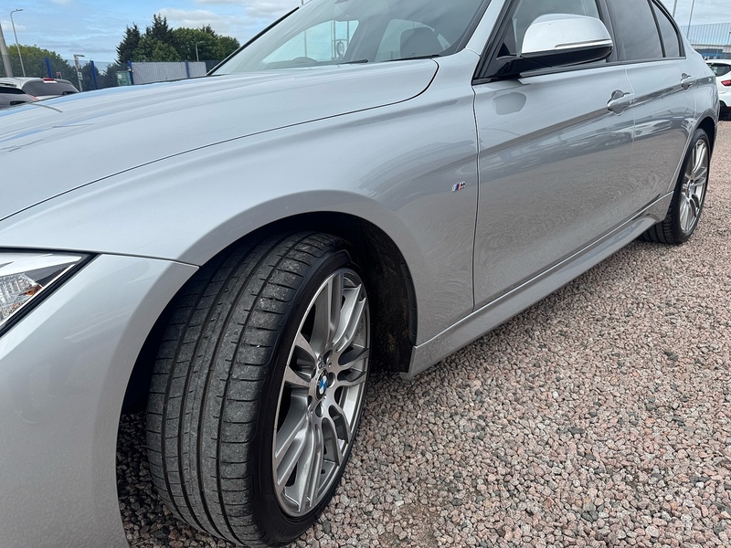 BMW 3 Series 330d BluePerformance M Sport - U2830