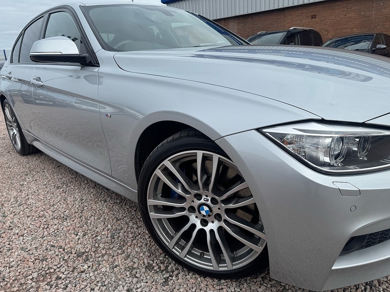 BMW 3 Series 330d BluePerformance M Sport - U2830