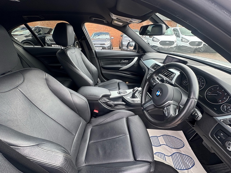 BMW 3 Series 330d BluePerformance M Sport - U2830